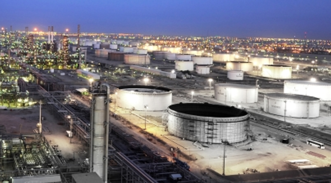 Fire injures “a number of people” at Kuwait’s largest oil refinery 7